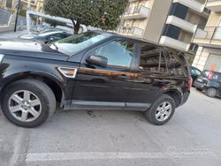 Nero Usata 2008 Land Rover Freelander 2 SUV | 4000 €