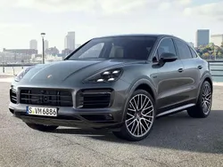 Grigio quarzite metallizzato Usata 2021 Porsche Cayenne SUV | 76.900 € (Buon prezzo)