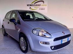 Argento Usata 2017 Fiat Punto Street Tre volumi | 5490 € (Buon prezzo)