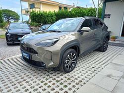 Verde Usata 2024 Toyota Yaris Cross Trend SUV | 27.500 € (Cara)