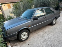 Usata 1988 Lancia Prisma Tre volumi | 1200 €