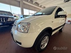 Bianco(met.) Usata 2011 Fiat Panda 4x4 Climbing Due volumi | 7500 € (Ottimo prezzo)