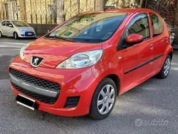 Rosso Usata 2009 Peugeot 107 Active+ Due volumi | 3900 € (Buon prezzo)