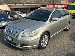 Argento Usata 2005 Toyota Avensis Station wagon | 2200 € (Ottimo prezzo)