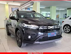 Nero Nuova 2025 Dacia Sandero Expression Due volumi | 17.900 € (Buon prezzo)
