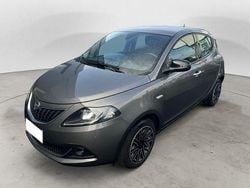 Grigio Usata 2022 Lancia Ypsilon Gold Due volumi | 11.500 € (Buon prezzo)