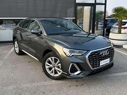 Grigio Usata 2024 Audi Q3 Comfort SUV | 42.900 € (Buon prezzo)