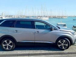 Grigio Usata 2018 Peugeot 5008 SUV | 17.500 € (Buon prezzo)