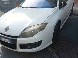 Bianco Usata 2011 Renault Laguna III Station wagon | 2700 € (Buon prezzo)