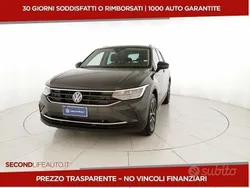 Nero Usata 2023 VW Tiguan Life SUV | 29.400 € (Ottimo prezzo)