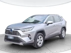 Argento Usata 2021 Toyota RAV4 Hybrid Business Edition SUV | 26.500 € (Buon prezzo)