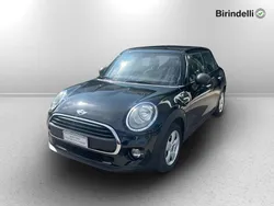 Midnight black metallizzato Usata 2017 Mini ONE Due volumi | 13.000 € (Buon prezzo)