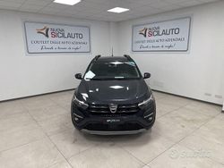 Grigio Usata 2022 Dacia Sandero Stepway Tre volumi | 12.500 € (Buon prezzo)