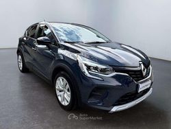 Blu/azzurro Usata 2022 Renault Captur Zen SUV | 18.310 € (Buon prezzo)