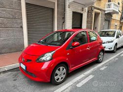 Rosso Usata 2009 Toyota Aygo Due volumi | 4600 € (Cara)