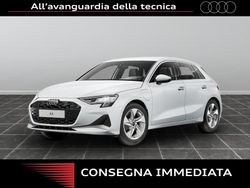 Bianco Nuova 2025 Audi A3 Sportback Advanced Due volumi | 48.616 €