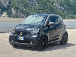 Usata 2015 Smart ForTwo Coupé Due volumi | 11.900 € (Buon prezzo)