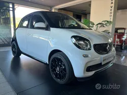Bianco Usata 2018 Smart ForFour Passion Tre volumi | 12.500 € (Buon prezzo)