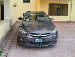 Grigio Usata 2015 Opel Astra Station wagon | 4000 € (Super prezzo)