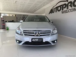 Grigio Usata 2012 Mercedes B180 Executive Monovolume | 5300 € (Buon prezzo)
