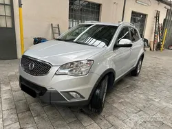 Usata 2013 Ssangyong Korando SUV | 6900 € (Cara)