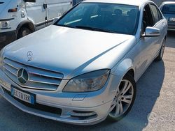Grigio Usata 2010 Mercedes C220 Avantgarde Tre volumi | 3300 €