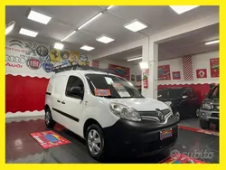 Bianco Usata 2015 Renault Kangoo Monovolume | 4499 € (Buon prezzo)