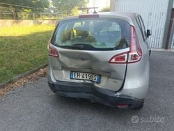 Grigio Usata 2011 Renault Scénic III XMOD Monovolume | 1500 € (Ottimo prezzo)