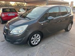 Grigio Usata 2012 Opel Meriva Cosmo Monovolume | 2900 € (Ottimo prezzo)