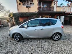 Grigio Usata 2011 Opel Meriva Monovolume | 4200 €