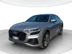 Argento Usata 2019 Audi Q8 Sport SUV | 43.800 € (Buon prezzo)