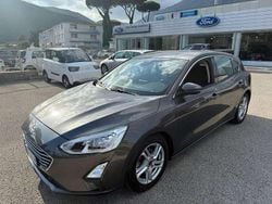 Magnetic grey Usata 2019 Ford Focus Tre volumi | 12.950 € (Buon prezzo)