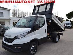 Bianco Nuova 2025 Iveco Daily | 45.000 € (Molto cara)