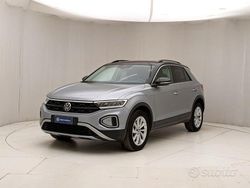 Argento Usata 2024 VW T-Roc Life SUV | 24.500 € (Buon prezzo)