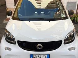 Bianco Usata 2019 Smart ForTwo Electric Drive Due volumi | 7500 € (Ottimo prezzo)
