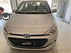 Grigio Usata 2017 Hyundai i20 GO! Due volumi | 9500 € (Cara)