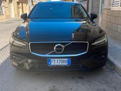 Nero Usata 2019 Volvo V60 Station wagon | 15.300 € (Buon prezzo)