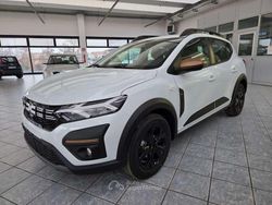 Bianco glacè Nuova 2025 Dacia Sandero Extreme Tre volumi | 18.500 € (Buon prezzo)