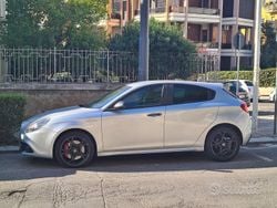Usata 2019 Alfa Romeo Giulietta Tech Edition Due volumi | 16.900 € (Buon prezzo)