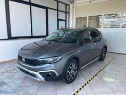 Grigio Usata 2022 Fiat Tipo Cross Tre volumi | 13.500 € (Buon prezzo)