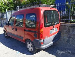 Usata 2002 Renault Kangoo Monovolume | 1500 €