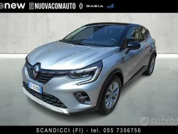 Argento Usata 2021 Renault Captur Intens SUV | 17.500 € (Buon prezzo)