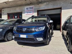 Blu Usata 2017 Dacia Sandero Prestige Due volumi | 8499 € (Buon prezzo)