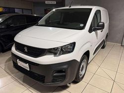Bianco Usata 2020 Peugeot Partner Active Monovolume | 13.950 € (Buon prezzo)