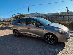 Grigio Usata 2016 Renault Clio GrandTour Station wagon | 6799 € (Buon prezzo)