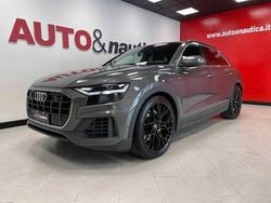 Grigio Usata 2019 Audi Q8 S-Line SUV | 50.900 € (Molto cara)