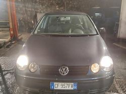 Grigio Usata 2003 VW Polo Tre volumi | 500 € (Super prezzo)