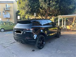 Usata 2020 Land Rover Range Rover evoque SUV | 26.000 € (Buon prezzo)
