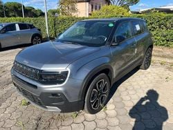 Grigio Nuova 2025 Jeep Avenger EV Altitude SUV | 29.800 €