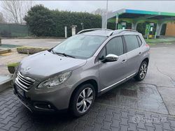 Grigio Usata 2014 Peugeot 2008 SUV | 4000 € (Buon prezzo)